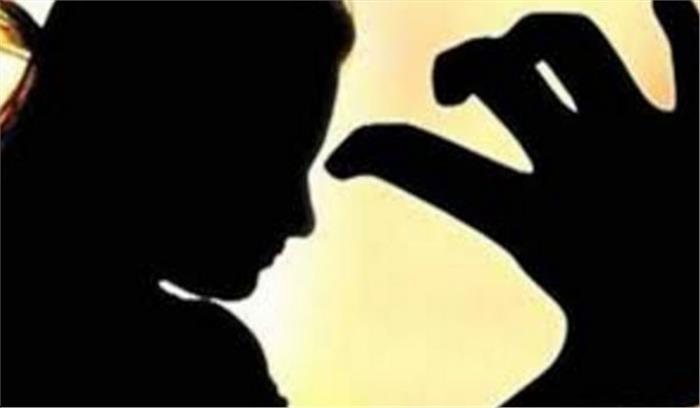 जम्मू कश्मीर :  नाबालिग  की हत्या में एसएचओ निलंबित​​​​​​​