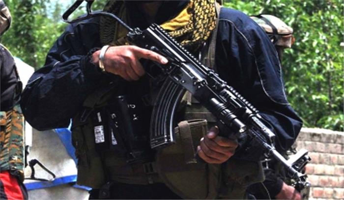 जम्मू-कश्मीर के कुपवाड़ा में भाजपा कार्यकर्ता का सुरक्षा गार्ड 2 हथियारों के साथ लापता