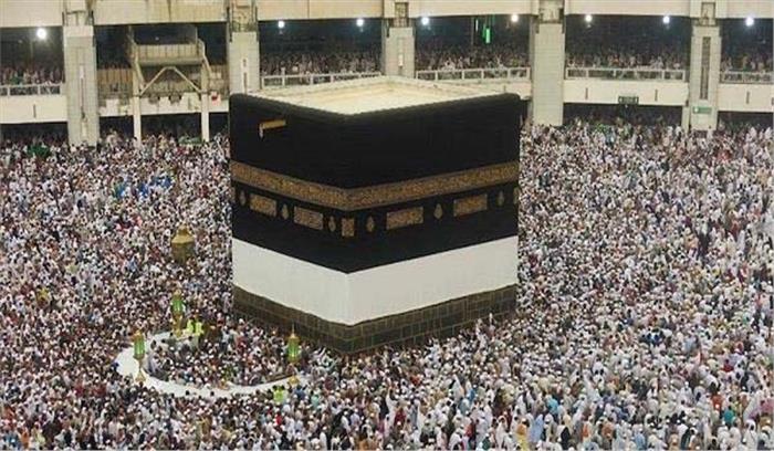 हज यात्रा के लिए जम्मू से पहला जत्था सऊदी अरब रवाना