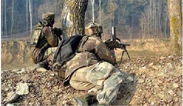  जम्मू -कश्मीर:एलओसी के पास बारूदी सुरंग विस्फोट से जवान घायल