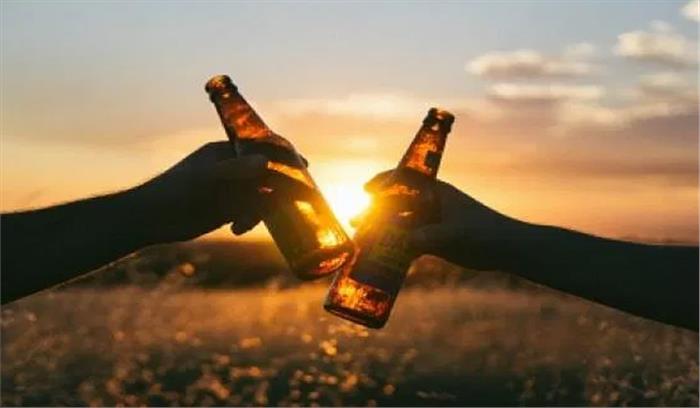 जम्मू-कश्मीर में शराब की बिक्री पर लगा 50 फीसद अतिरिक्त उत्पाद शुल्क