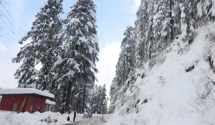 जम्मू - कश्मीर :न्यूनतम तापमान हिमांक बिंदु से कई डिग्री नीचे