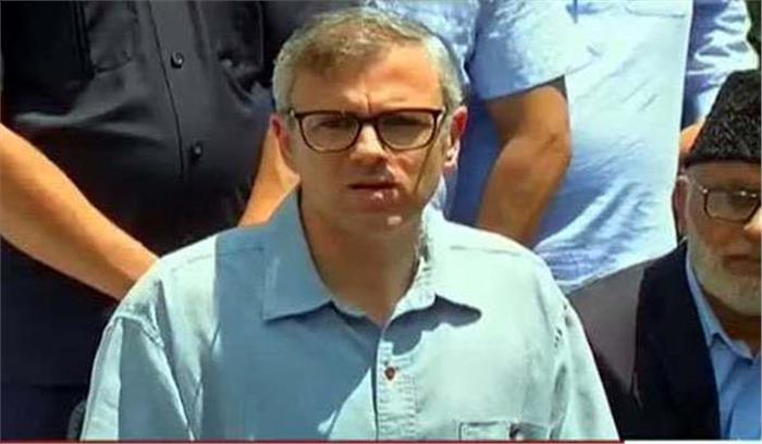  जम्मू-कश्मीर में घाटी में फैली अफवाहों को ले राज्यपाल से मिले उमर