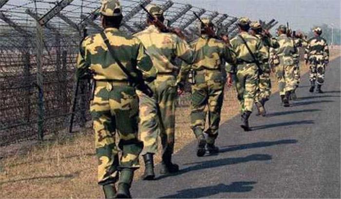 जम्मू हिंसा : प्रशासन की सहायता के लिए सेना बुलाई गई जम्मू हिंसा : प्रशासन की सहायता के लिए सेना बुलाई गई