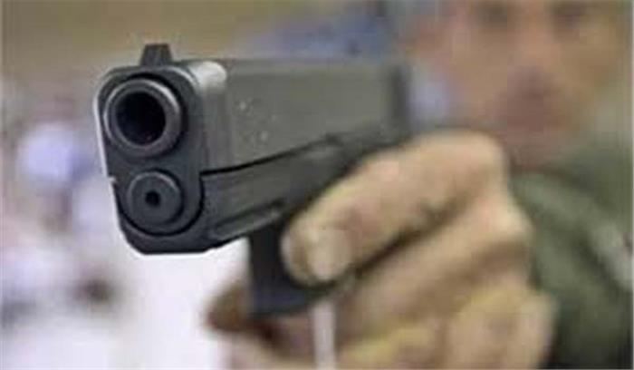 जम्मू : ऊधमपुर में सीआरपीएफ जवान ने अपने 3 साथियों की हत्या की जम्मू : ऊधमपुर में सीआरपीएफ जवान ने अपने 3 साथियों की हत्या की