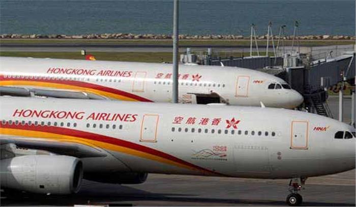 जापान में 200 उड़ानें रद्द, 33000 घरों की बिजली कटी