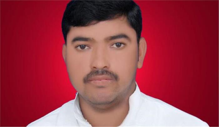 जौनपुर : पूर्व विधायक के बेटे मनोज सरोज ने घर में घुसकर युवक को गोली मारी