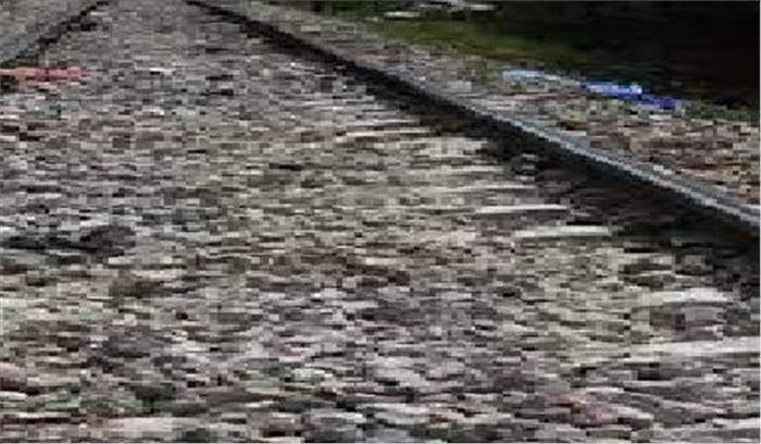 जौनपुर: ट्रेन की चपेट में आने से बुजुर्ग की  मौत