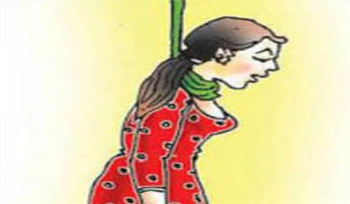 उत्तर प्रदेश : जौनपुर में गृह कलह से परेशान महिला ने लगाई फांसी