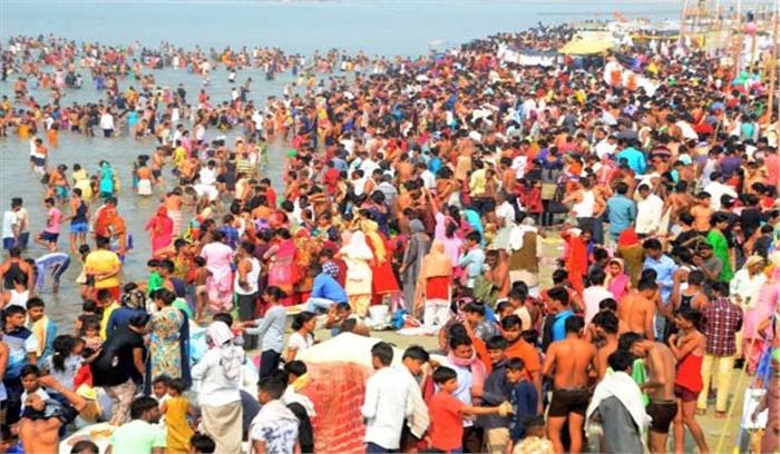 उत्तर प्रदेश के जौनपुर में कार्तिक पूर्णिमा पर लगा है मेला