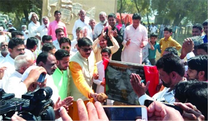 जेवर व अलीगढ़ के ग्रामीणों को मिली सर्विस रोड की सौगात