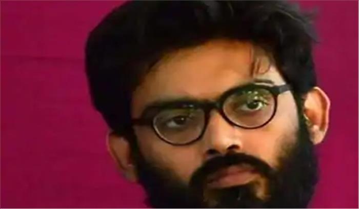 शरजील की गिरफ्तारी के लिए बिहार में छापेमारी, मां ने कहा, परेशान किया जा रहा