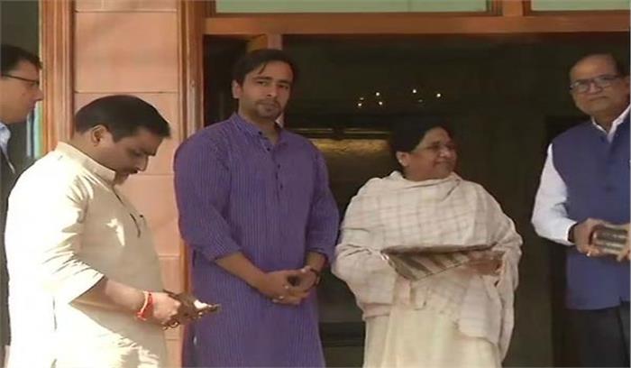 जयंत चौधरी ने की मायावती से मुलाकात