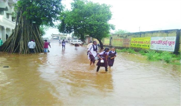 झमाझम बारिश से किसानों के चेहरे खिले