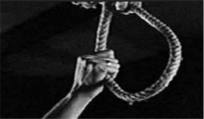 झारखंड : घरेलू विवाद में 2 महिलाओं ने की आत्महत्या