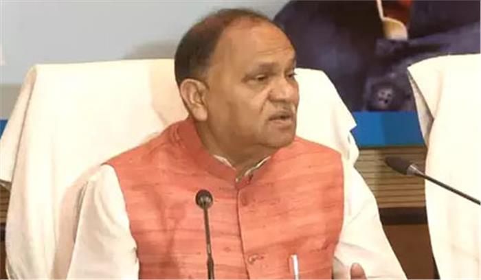 स्वामी अग्निवेश एक धोखेबाज है:  सी.पी. सिंह