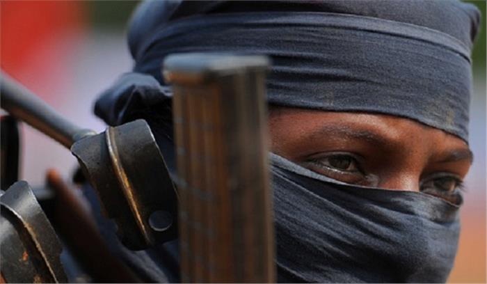 झारखंड में 3 नक्सली गिरफ्तार