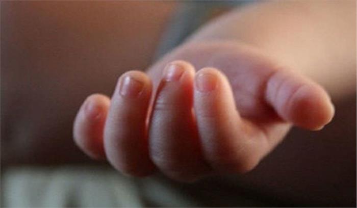 झारखंड में फर्जी डॉक्टर ने नवजात का गुप्तांग काटा, हुई मौत