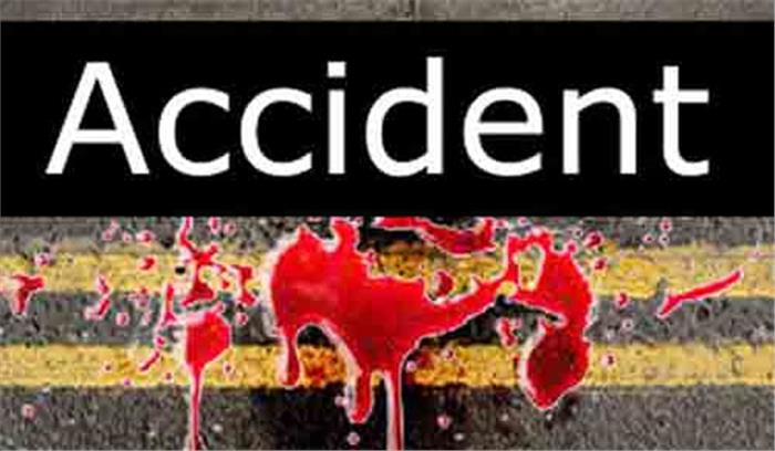 झारखंड में सड़क हादसे में छह स्कूली बच्चे घायल