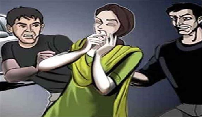 जीजीयू की छात्रा से राह चलते छेड़छाड़ जीजीयू की छात्रा से राह चलते छेड़छाड़