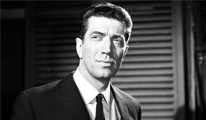 93 वर्ष की आयु में जोसेफ कैंपानेला का निधन