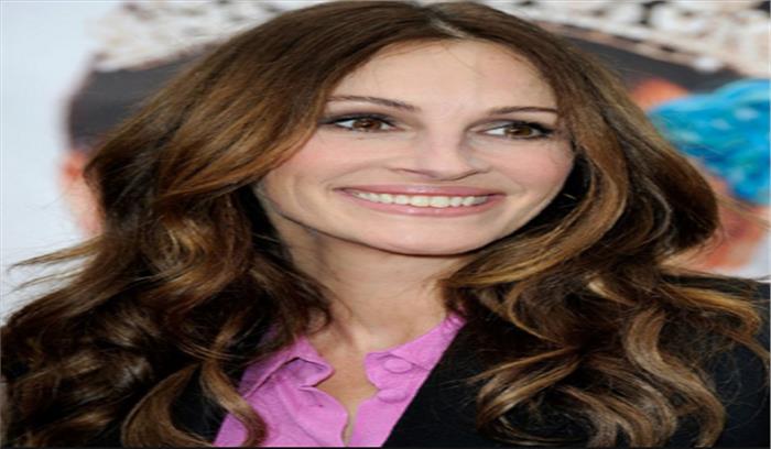 जूलिया रॉबर्ट्स दिखेंगी द बुकसेलर में