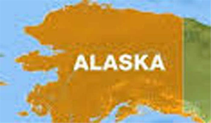 अलास्का विमान दुर्घटना में तीन लोगों की मौत