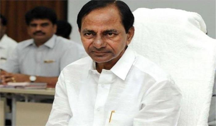 केसीआर ने की विजयन से मुलाकात, कयासों को मिली हवा