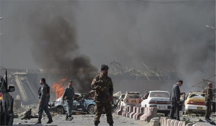 काबुल में आत्मघाती बम हमले में 30 की मौत काबुल में आत्मघाती बम हमले में 30 की मौत