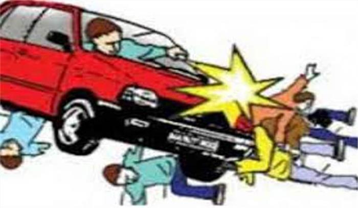 हरियाणा : कार ने चार मजदूरों को कुचला हरियाणा : कार ने चार मजदूरों को कुचला