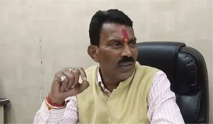 कमलनाथ सरकार लोकहित में नए निर्णय ले रही है : सिलावट