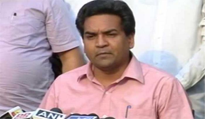 कपिल मिश्रा ने केजरीवाल पर हवाला व्यापारियों से संबंध रखने का लगाया आरोप कपिल मिश्रा ने केजरीवाल पर हवाला व्यापारियों से संबंध रखने का लगाया आरोप