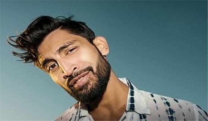 एक नए एकल गीत के लिए साथ आए डीजे आर3हब और कारन