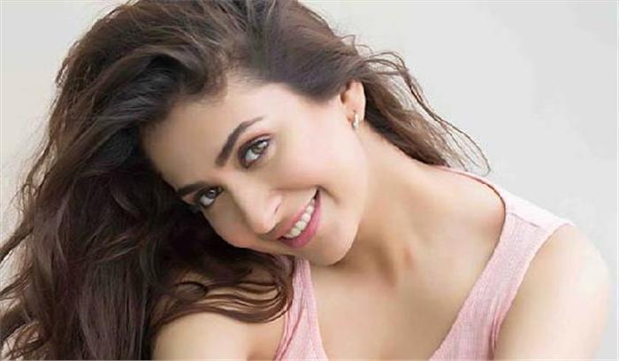  मालविका राज अभिनेता इमरान के साथ डेब्यू करेंगी ​​​​​​​