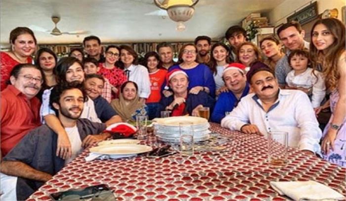 एक ही फ्रेम में नजर आईं कपूर खानदान की चार पीढ़ी, करिश्मा ने साझा की तस्वीर