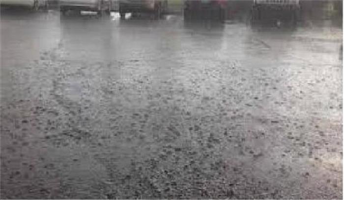 कर्नाटक: भारी बारिश से जनजीवन प्रभावित