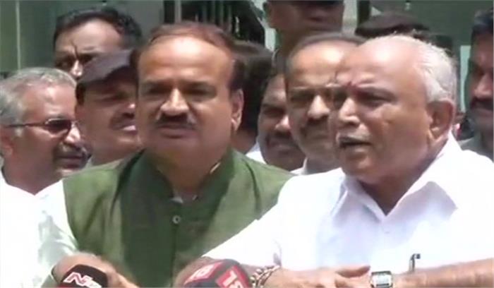 येदियुरप्पा को औपचारिक रूप से विधायक दल का नेता चुना