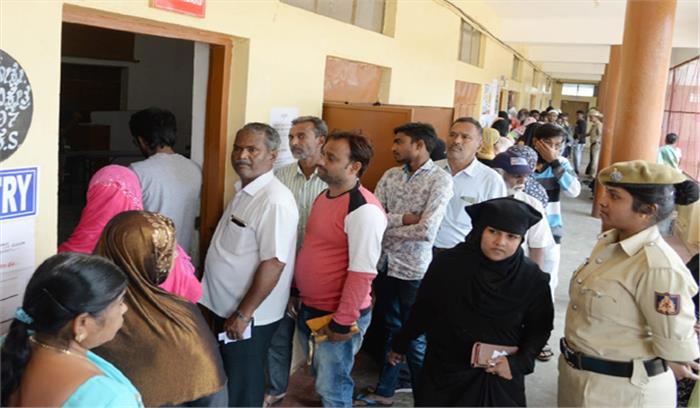 कल होगी कर्नाटक उपचुनावों की मतगणना