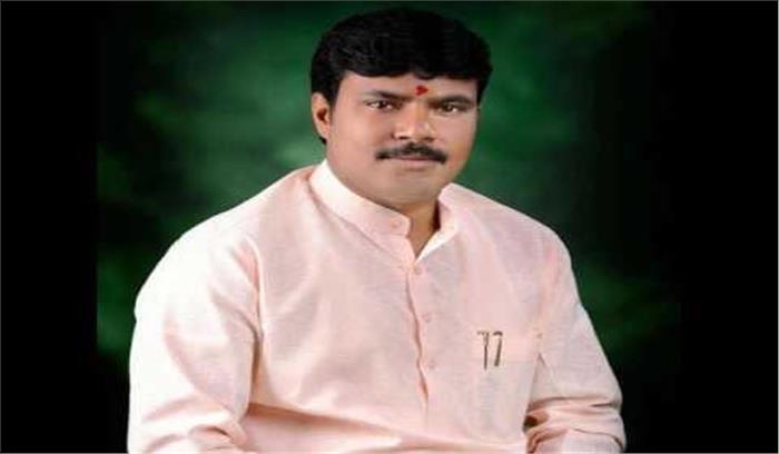 चुनाव आयोग ने रद्द किया कांग्रेस के उम्मीदवार कोट्टुर मंजुनाथ का नामांकन