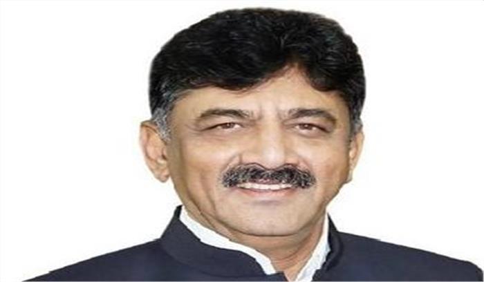 कर्नाटक के मंत्री, रिश्तेदारों, सहयोगियों पर आईटी के छापे