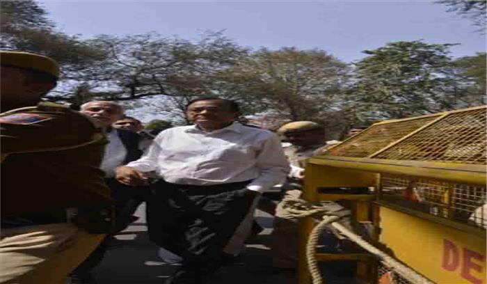 कार्ति की सीबीआई हिरासत 3 दिन बढ़ी, ईडी की गिरफ्तारी से बचाव