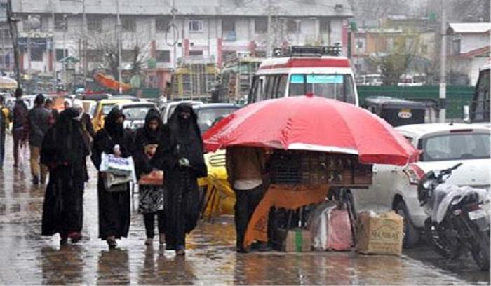 कश्मीर : अलगाववादियों की हड़ताल के बाद स्थिति सामान्य