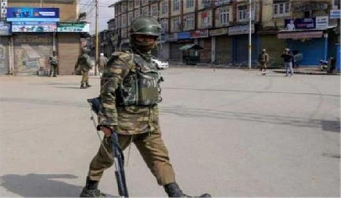 कश्मीर के भद्रवाह में लगातार तीसरे दिन कर्फ्यू जारी