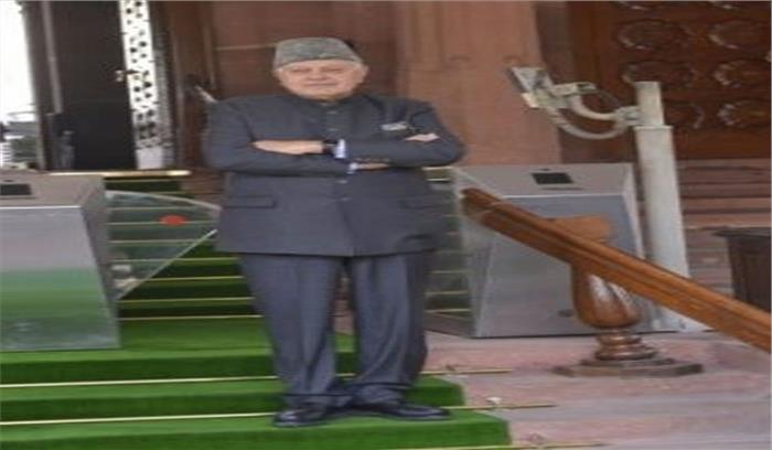 कश्मीर समस्या के समाधान के लिए अमेरिका, चीन की मदद लें : फारूख 