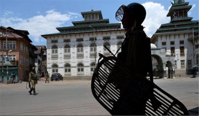 जम्मू में अलगाववादियों के “शोपियां चलो” आह्वान के चलते रेल सेवाएं स्थगित