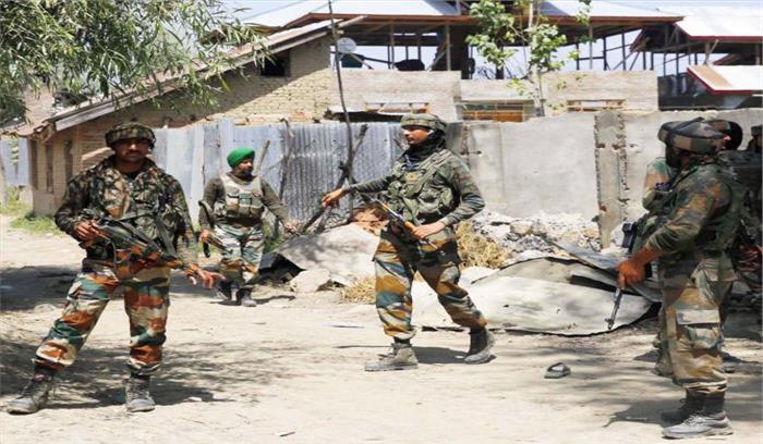 कश्मीर में सुरक्षाबलों को किया गया आतंकवादी हमले को लेकर अलर्ट