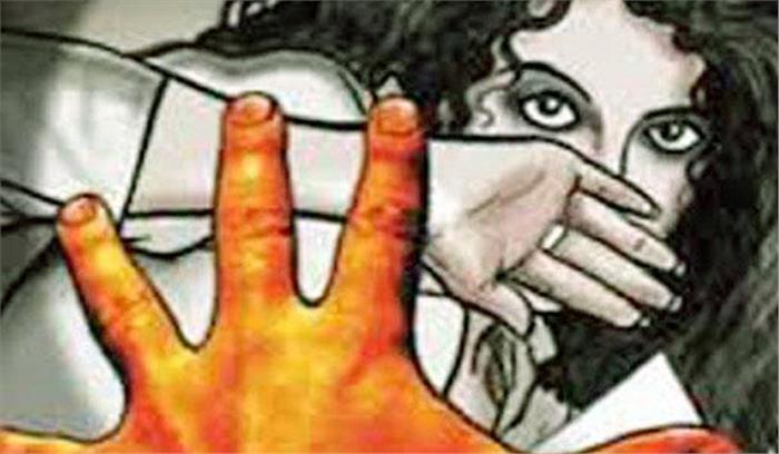 कौशांबी में युवती ने पिता पर लगाया दुष्कर्म का आरोप