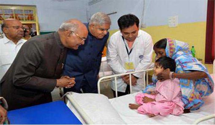 काेविंद ने एनआईएलडी में रोगियों से की बातचीत