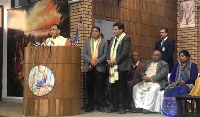 केजरीवाल देशद्रोहियों के साथ हैं : विजय रूपाणी