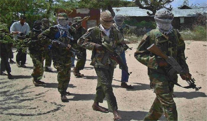 अल-शबाब ने किया 3 का सिर कलम